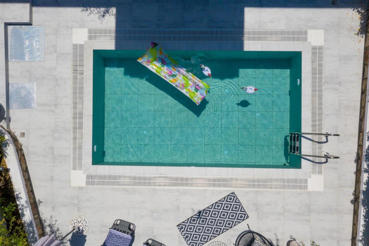 הוילה אפאנטו Mikaela'S Pool House מראה חיצוני תמונה